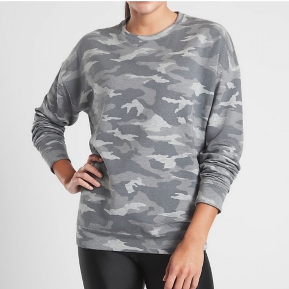 ATHLETA CAMO LUX DARK GREY BALANCE PULLOVER SWEATSHIRT M